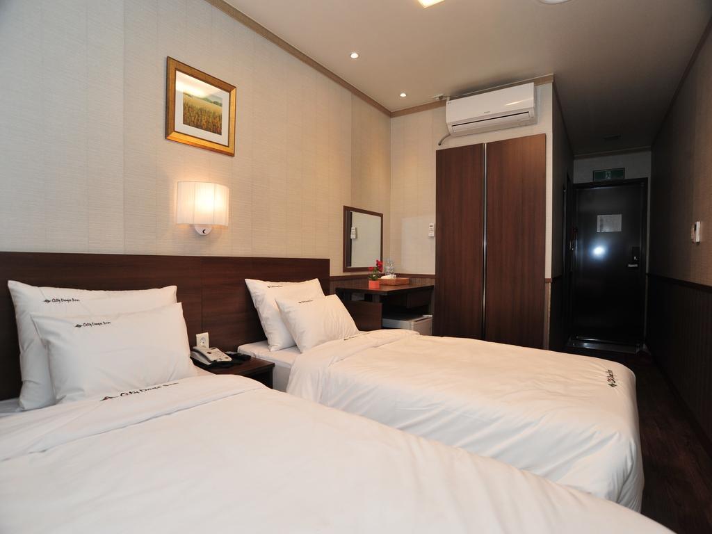 Global Inn Seoul Dongdaemun City Days Inn Bilik gambar